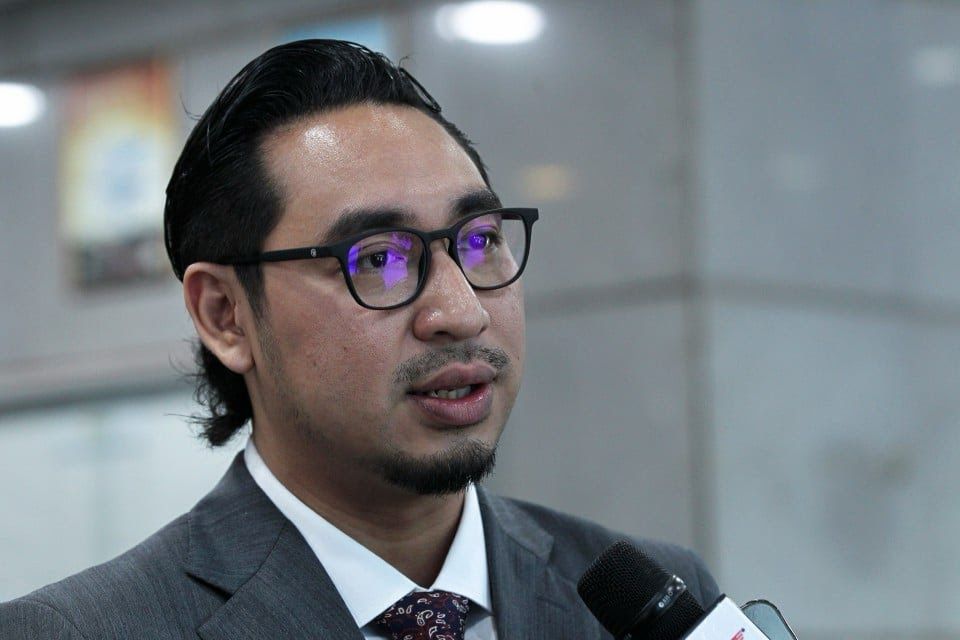 Selepas Hamzah, MP Machang Wan Ahmad Fayhsal pula dipecat BERSATU