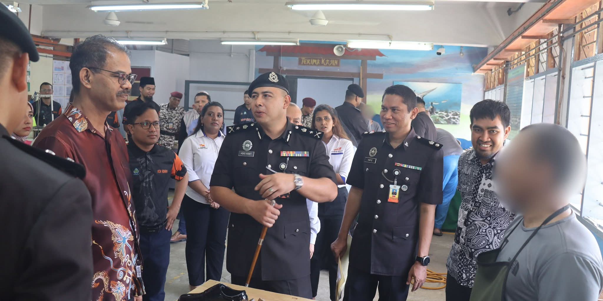 Inisiatif Pemerkasaan Kemahiran Penghuni Penjara Kajang: Lawatan Kerja Exco Selangor Tinjau Program Pemulihan