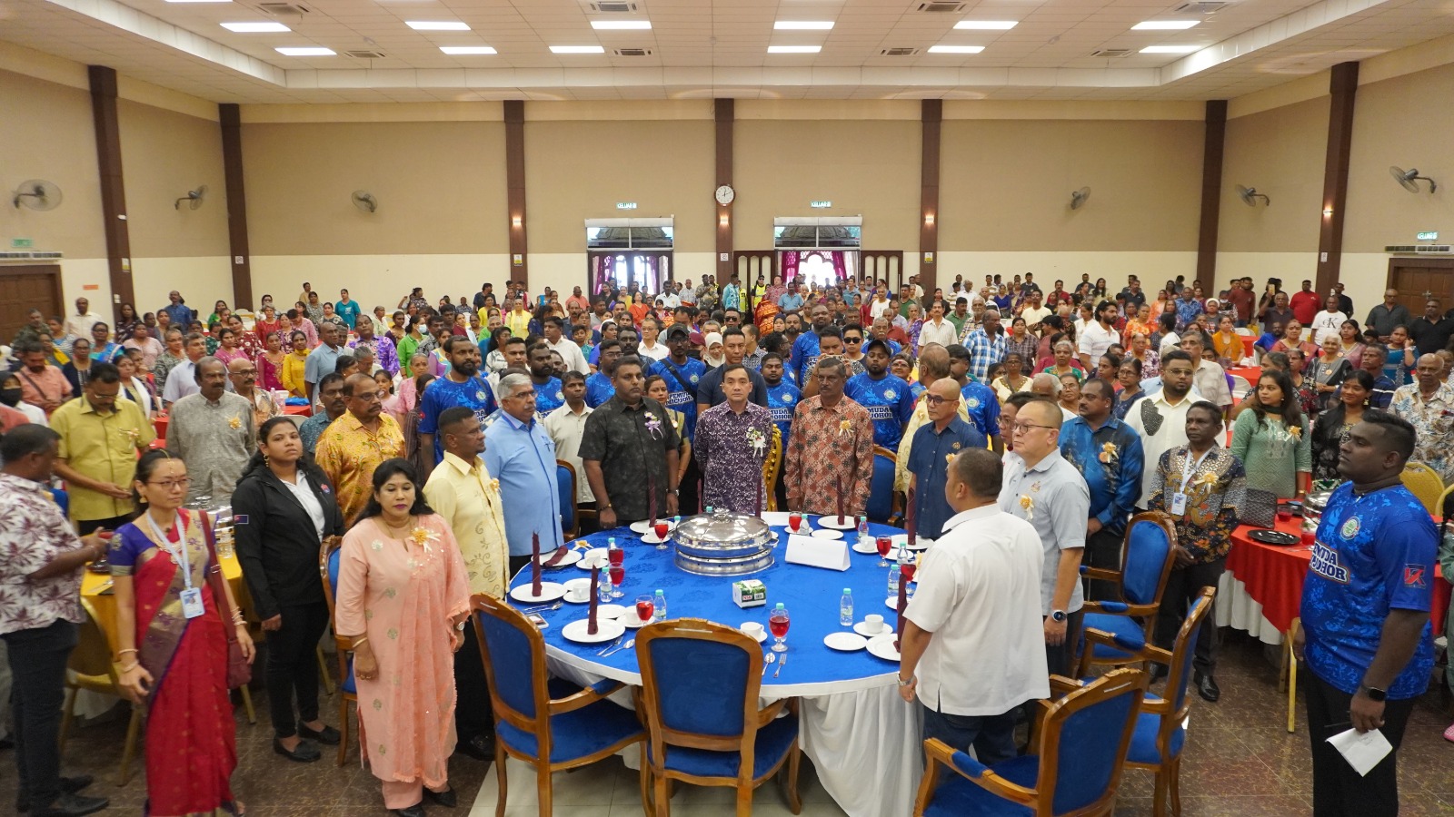 20 ஆண்டுக்கால போராட்டத்திற்குப் பின் 18லட்சம்  செலவில் ஸ்ரீ மகா முனீஸ்வரர் ஆலய மண்டபம் அதிகாரப்பூர்வ திறப்பு.