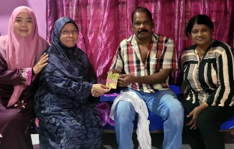 வாத நோயால் அவதியுறும் நோர்வானி துணைவர் நலம் பெற புஷ்பா ராஜனின் மனித நேய உதவிகள்