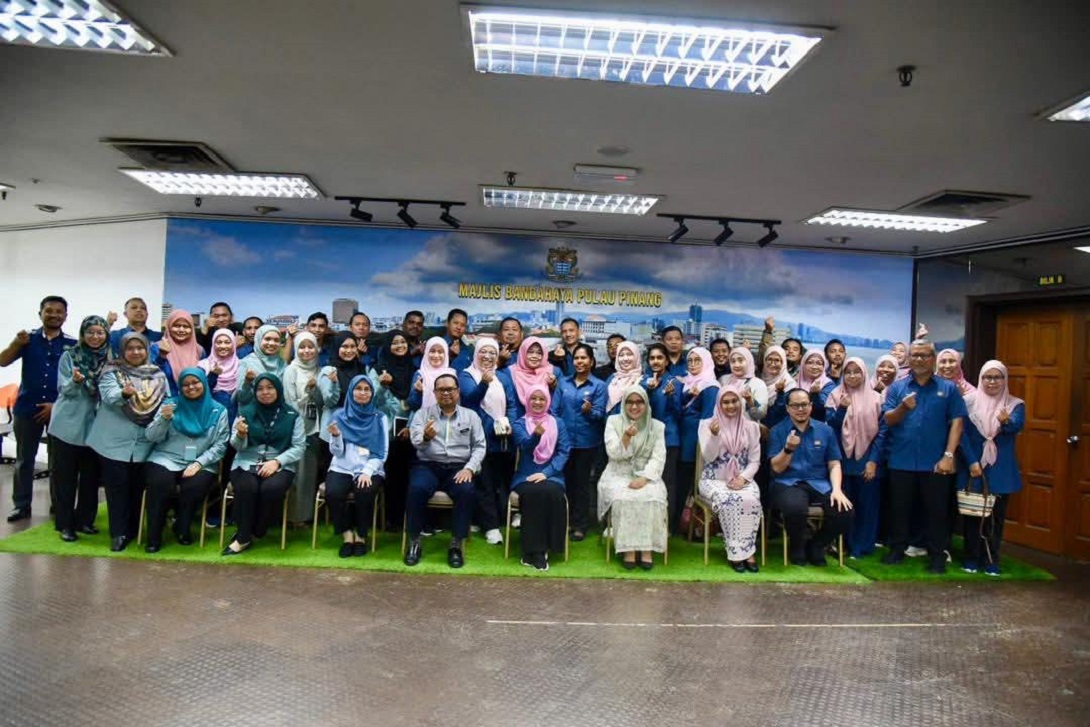 தலைநகரின் ஷா அலாம் நகரசபை ஊழியர்கள்  பினாங்கு மாநகர் மன்றத்திற்கு நல்லெண்ண வருகை!