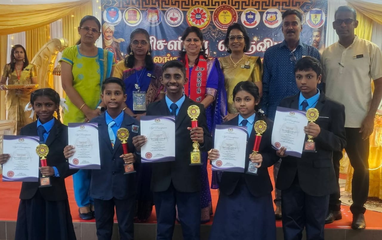 செமினி தோட்டத் தமிழ்ப் பள்ளி நான்காவது முறையாக செந்தமிழ் விழாவில் முதலிடத்தில் வாகை சூடியது.     