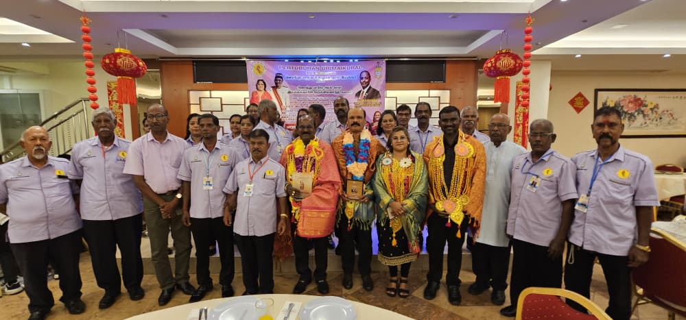 உலக அமைதிக்கும் இந்தியர் பொருளாதார மேம்பாட்டிற்கும் பிரதமர் அன்வர் தலைமை ஏற்க வேண்டும் -  டத்தோ பி.குணசேகரன் அறைகூவல்!