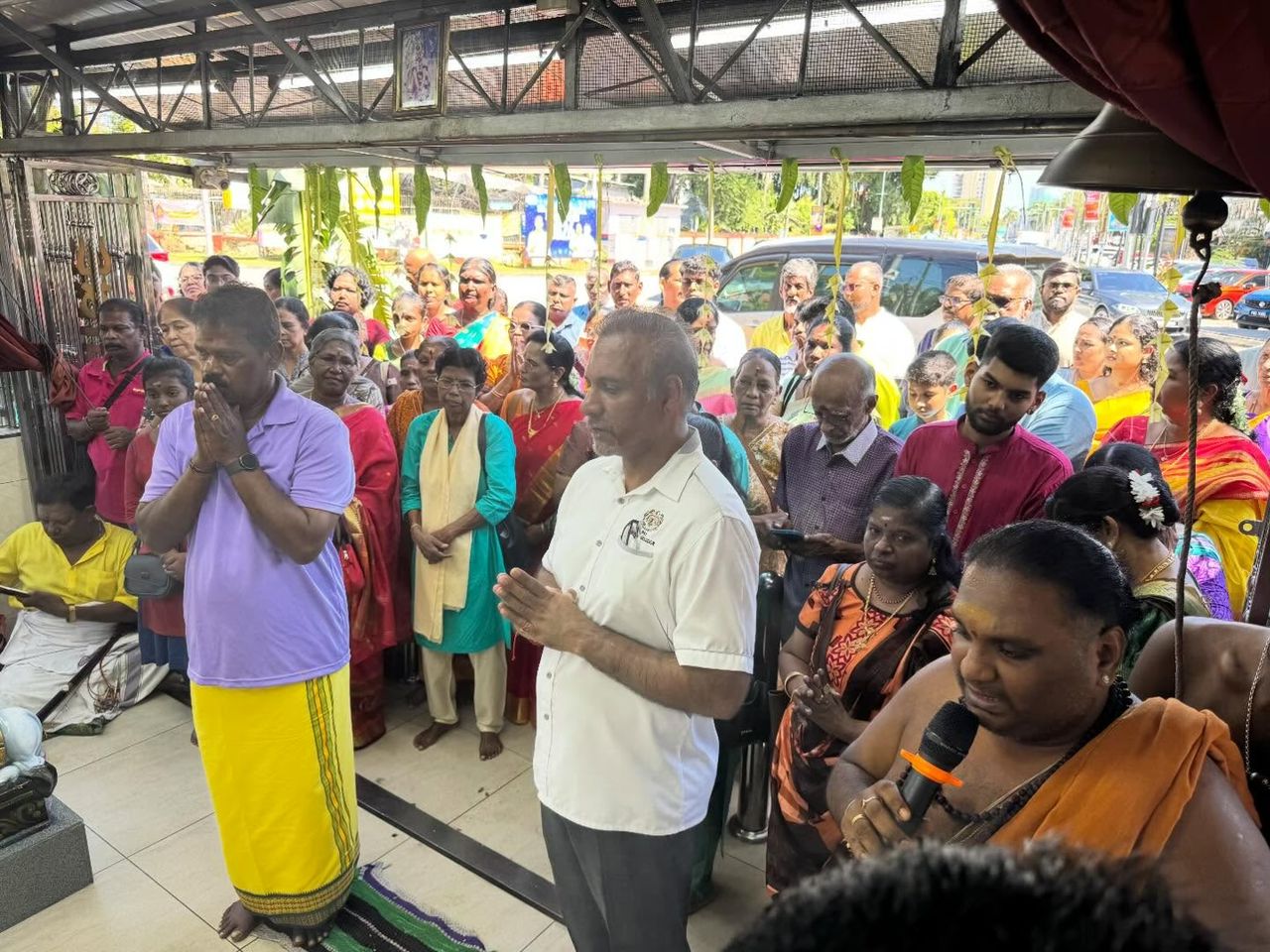 பினாங்கு தண்ணீர்மலை ஸ்ரீ முனீஸ்வரர் ஆலய  ஆண்டு விழாவில் ராம் கர்ப்பால் சிங் தரிசனம்!