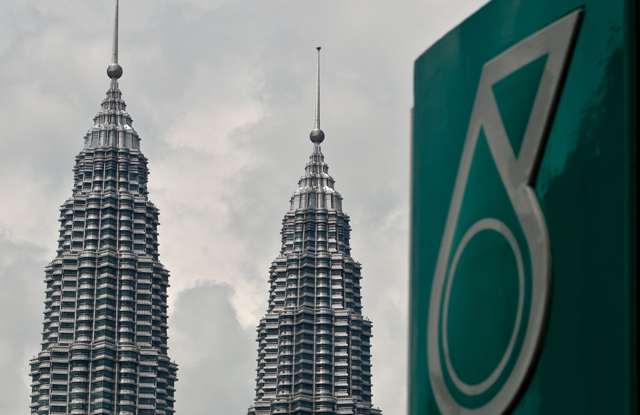 Petronas beri jaminan minyak cukup sehingga Julai